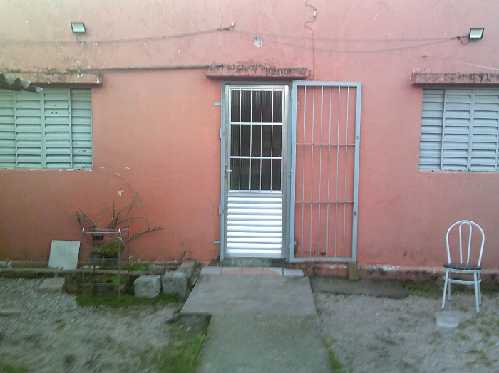 The humble and simple house, is my grandmother’s house. It’s the place where sadness, joy and chaos end — everything happens there. If you want to find my daughter, don’t look for her at my house, look for her at grandmother’s house. Over there we have the foundation of our family.
- Mother participant, Pelotas